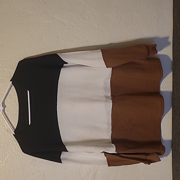 Shein thermal top - Picture 1 of 3